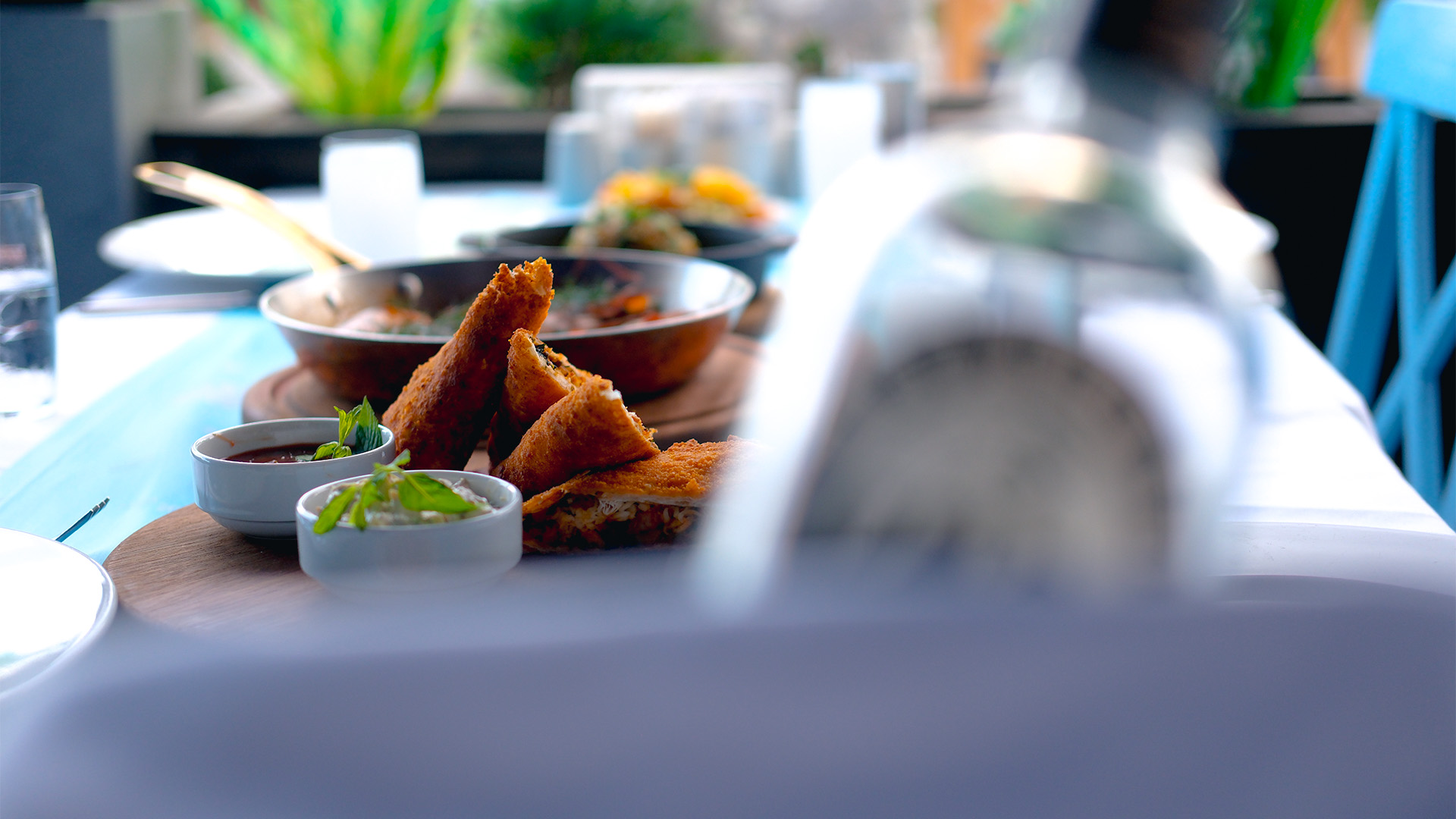 Kayar Galeri Görsel